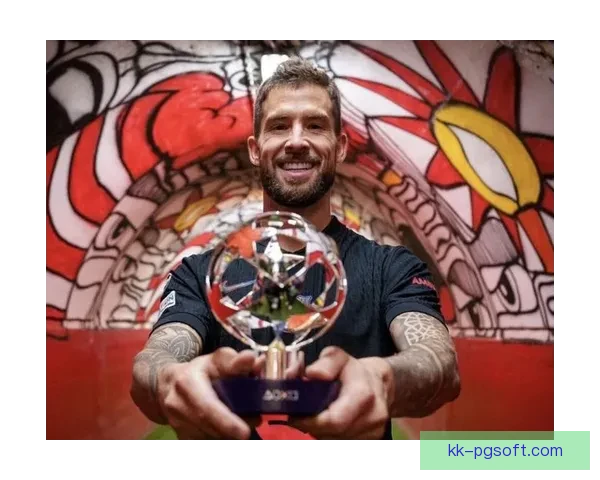 伊尼戈马丁内斯老将重返赛场 展现经验与实力助力球队争冠