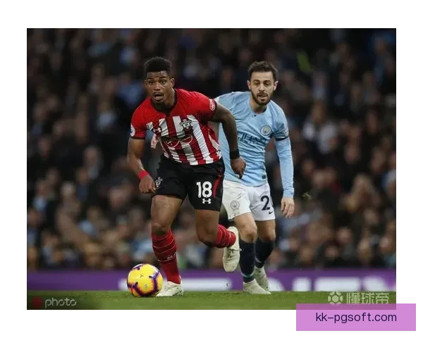 勒米纳中场防守无懈可击展现硬朗风格成球队坚固屏障